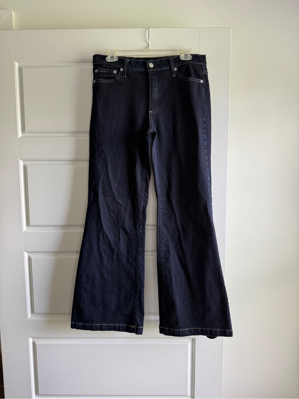 Gap 1969 Authentic Flare Jeans 31r